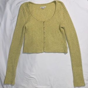 AE Cropped Sweater Top